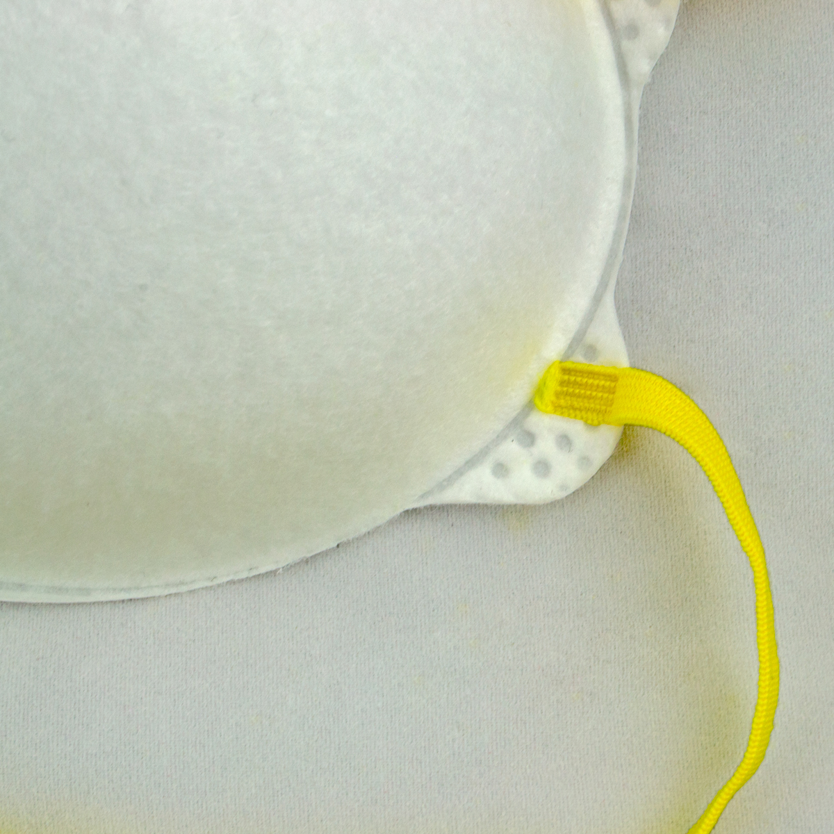 Cup Type Face Mask With Headloop